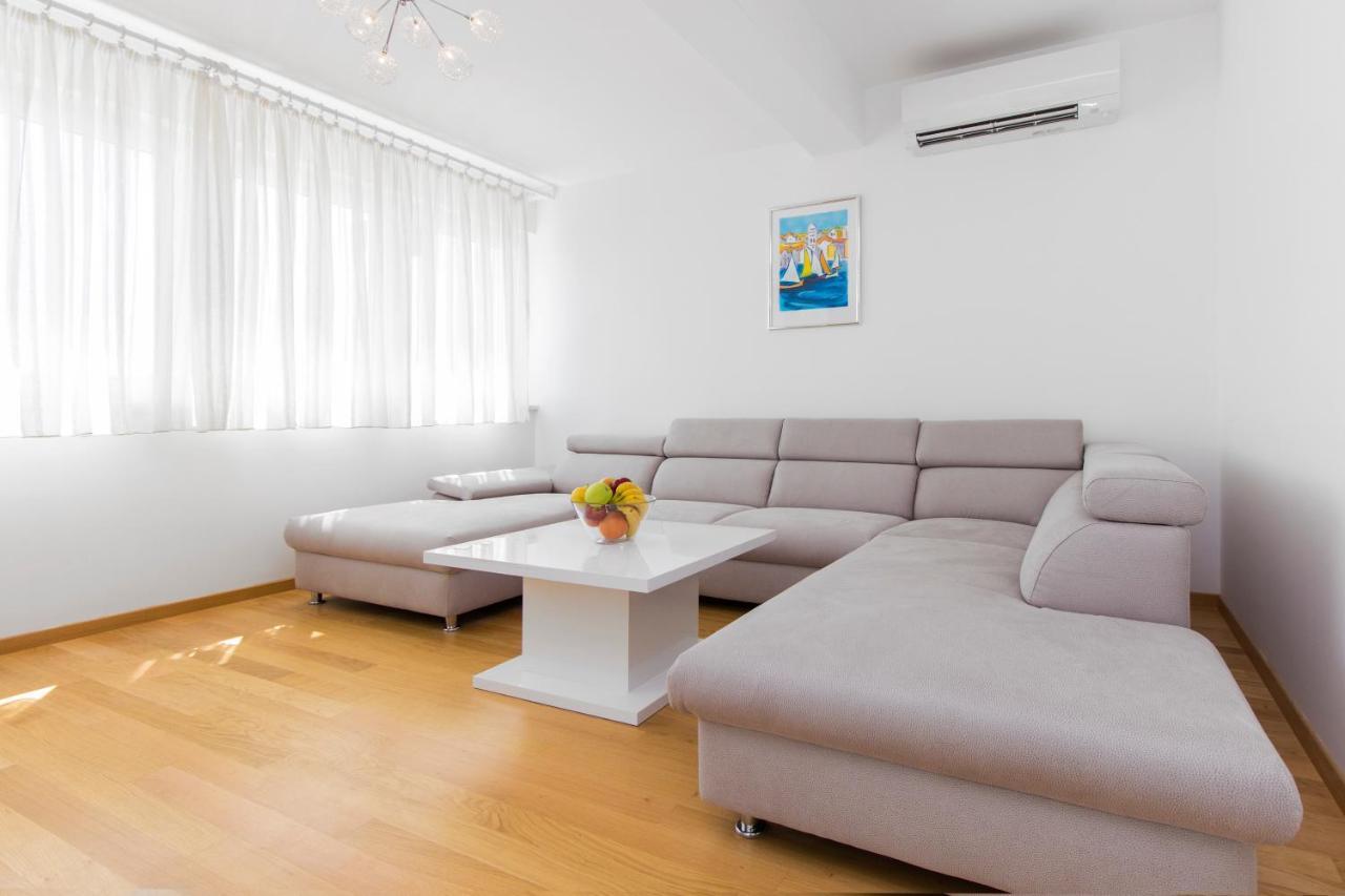 Apartment Royal II Vodice Luaran gambar